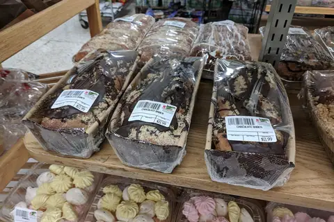 Sarahs Cake Shop photo 2